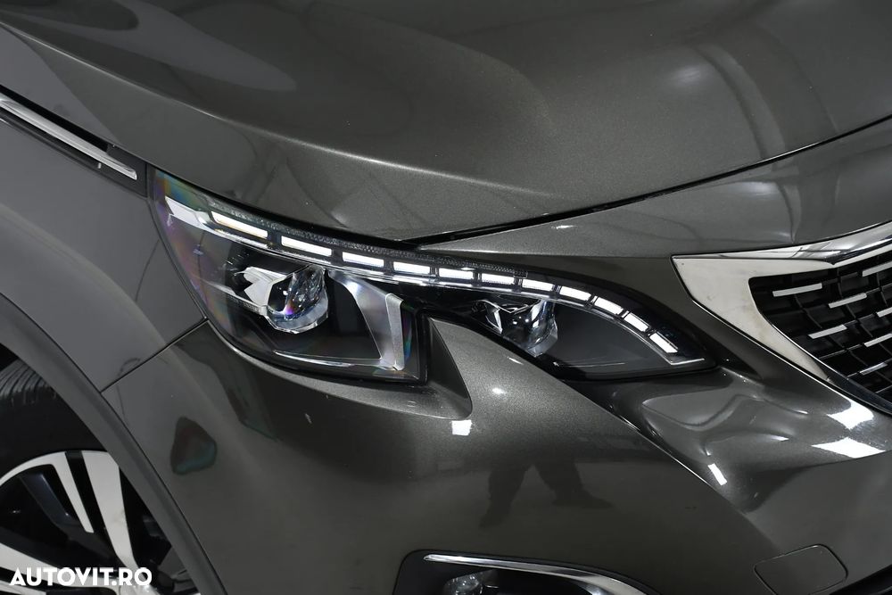 Peugeot 5008 1.2 Puretech Turbo s&s EAT8 Allure - 32