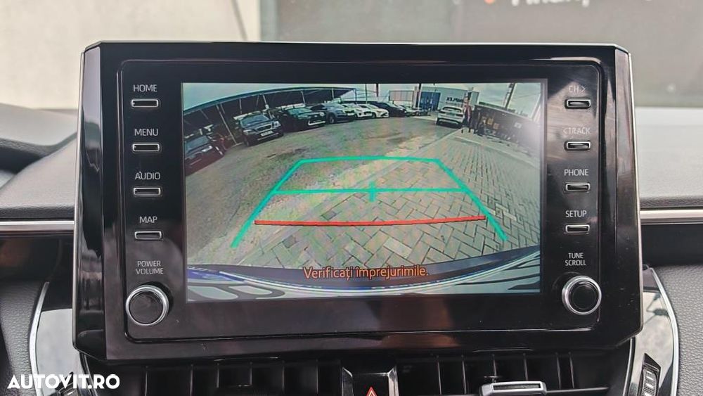 Toyota Corolla 1.8 Hybrid Comfort - 16