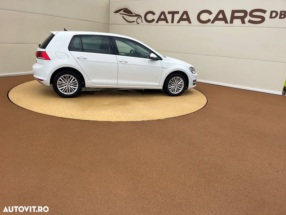 Volkswagen Golf 1.2 TSI BlueMotion Technology Cup - 19