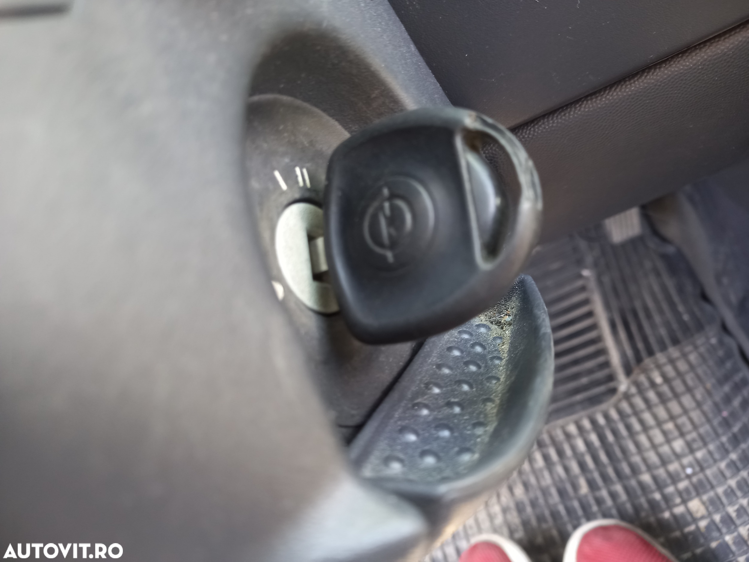 Dezmembrari  Opel CORSA C  2000  > 2009 1.2 Twinport Benzina - 38