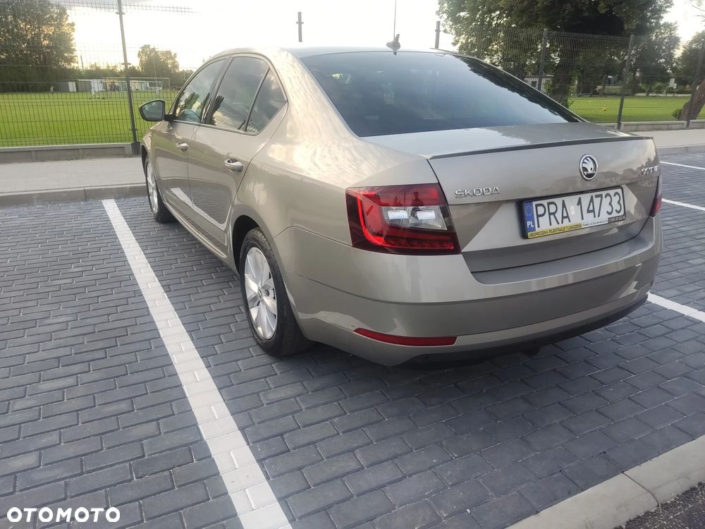 Skoda Octavia - 12