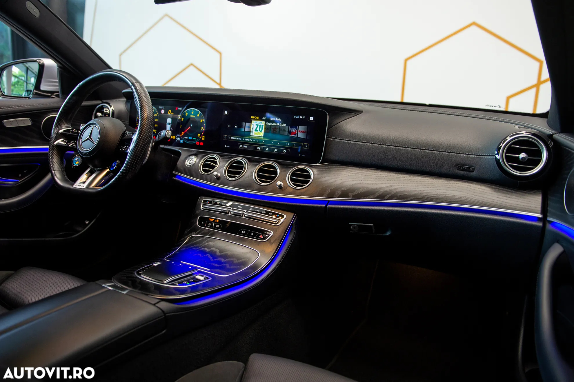 Mercedes-Benz E AMG 53 MHEV 4MATIC Aut. - 30