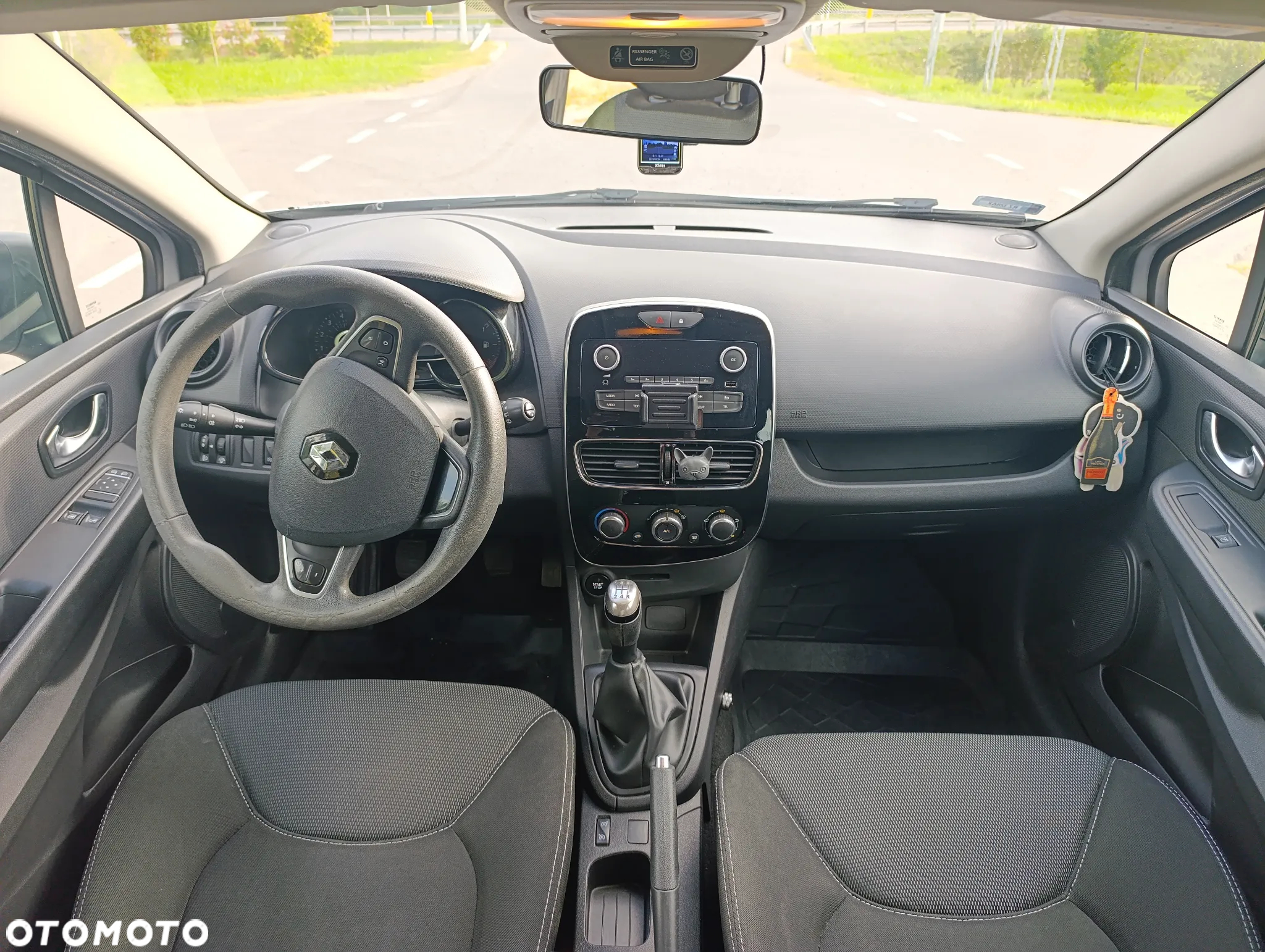 Renault Clio 1.5 dCi Alize - 10