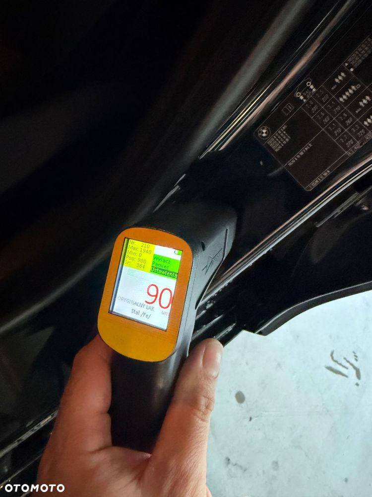 BMW Seria 5 520d - 34