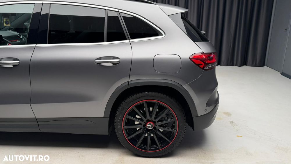 Mercedes-Benz GLA 250 4MATIC 8G-DCT Edition 1 - 3
