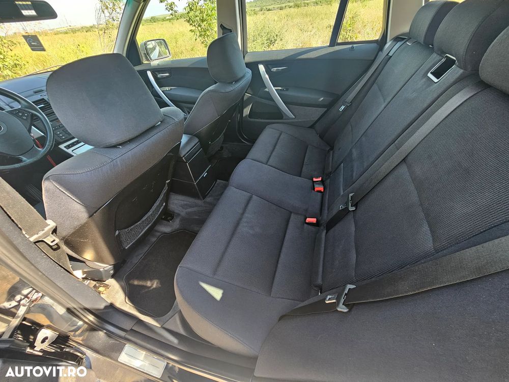 BMW X3 2.0d - 17