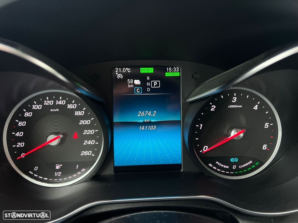 Mercedes-Benz C 300 de AMG Line - 8