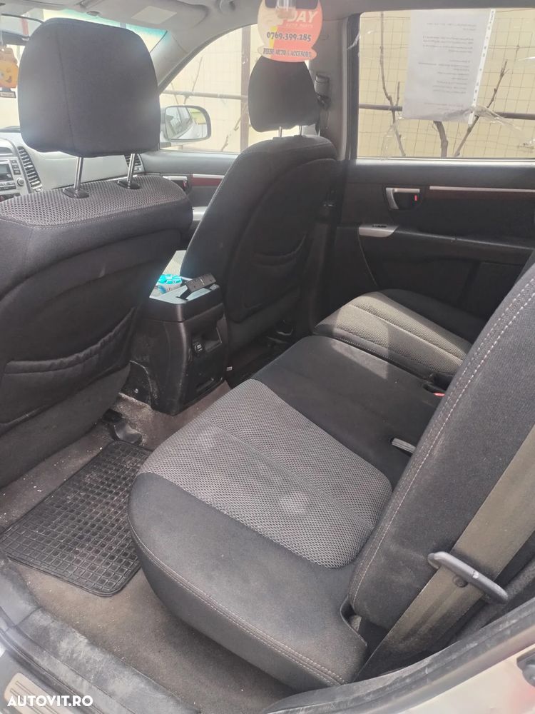 Hyundai Santa Fe - 5