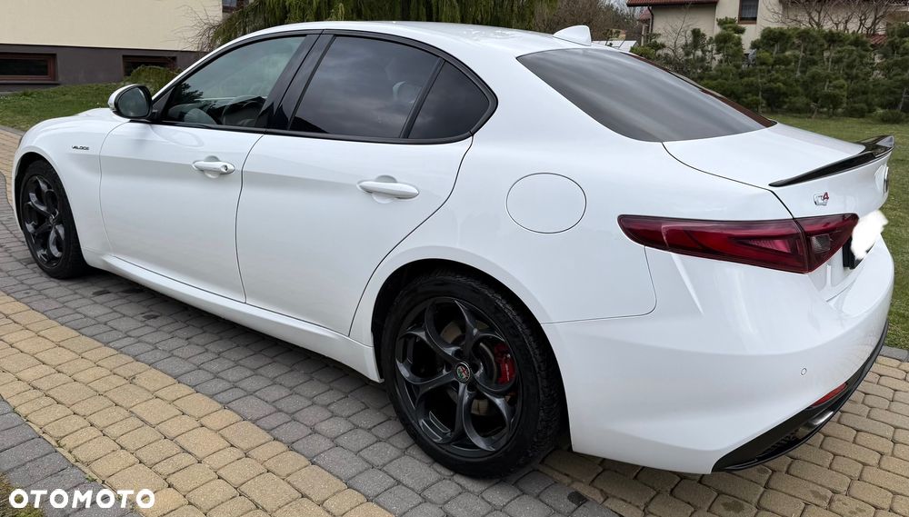 Alfa Romeo Giulia 2.0 Turbo Veloce Q4 - 4