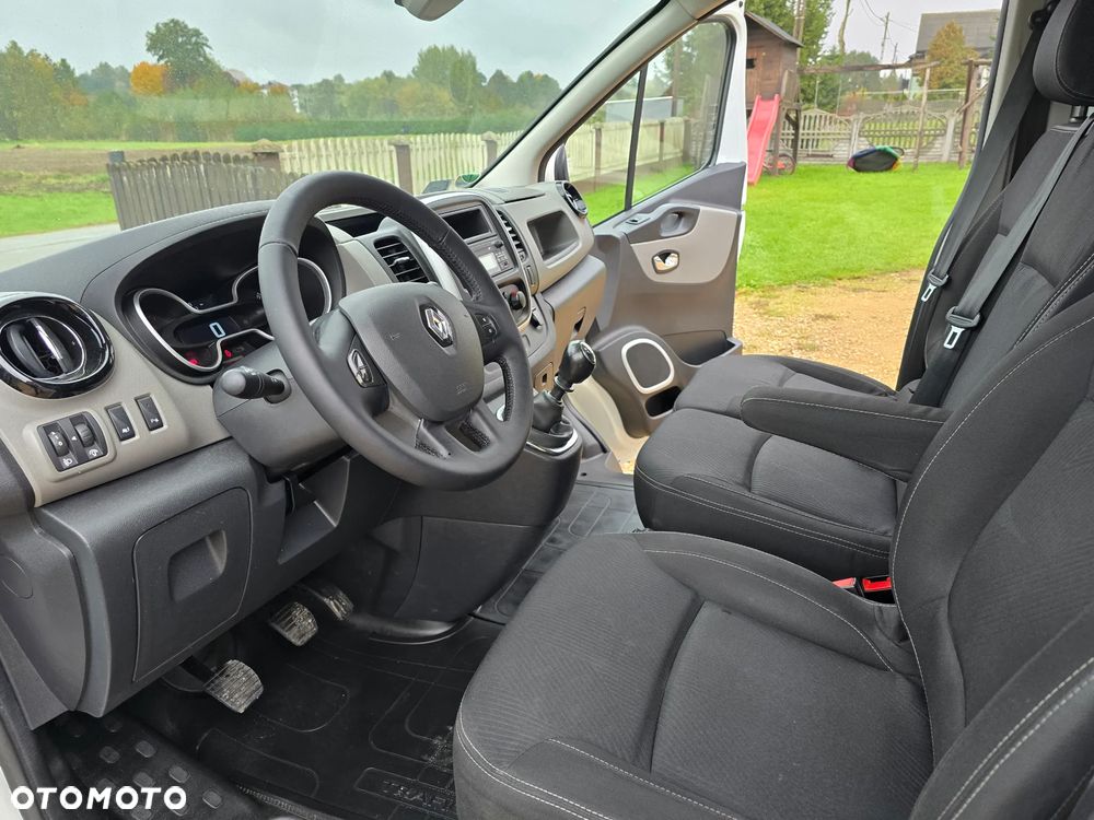 Renault TRAFIC - 22