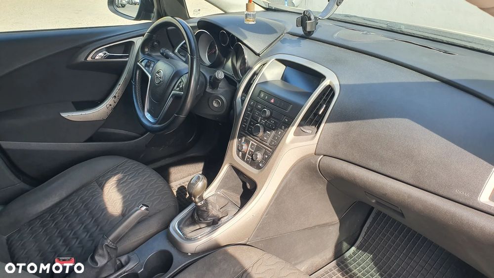 Opel Astra 1.7 CDTI DPF Exklusiv - 23