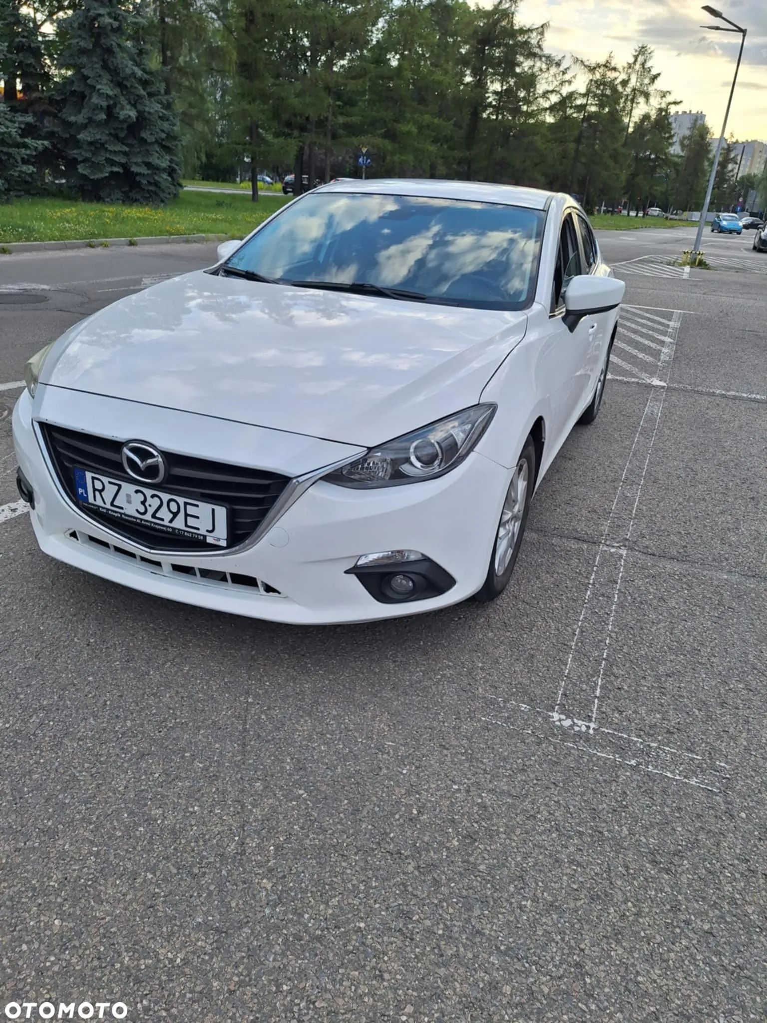 Mazda 3 - 1
