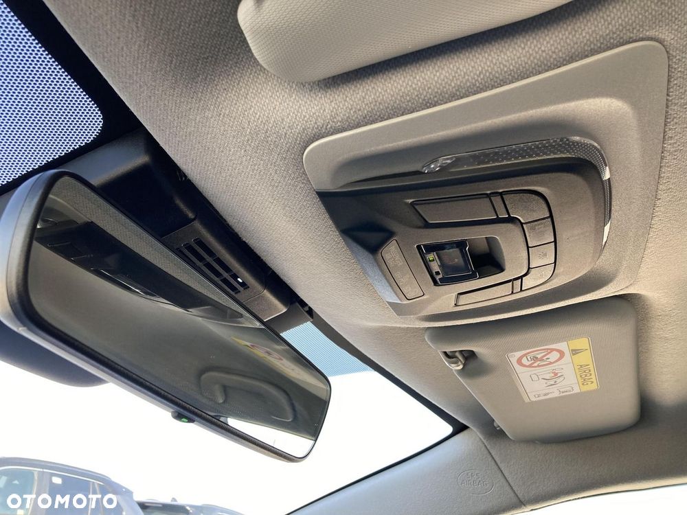 Toyota Corolla 1.5 Comfort MS - 15