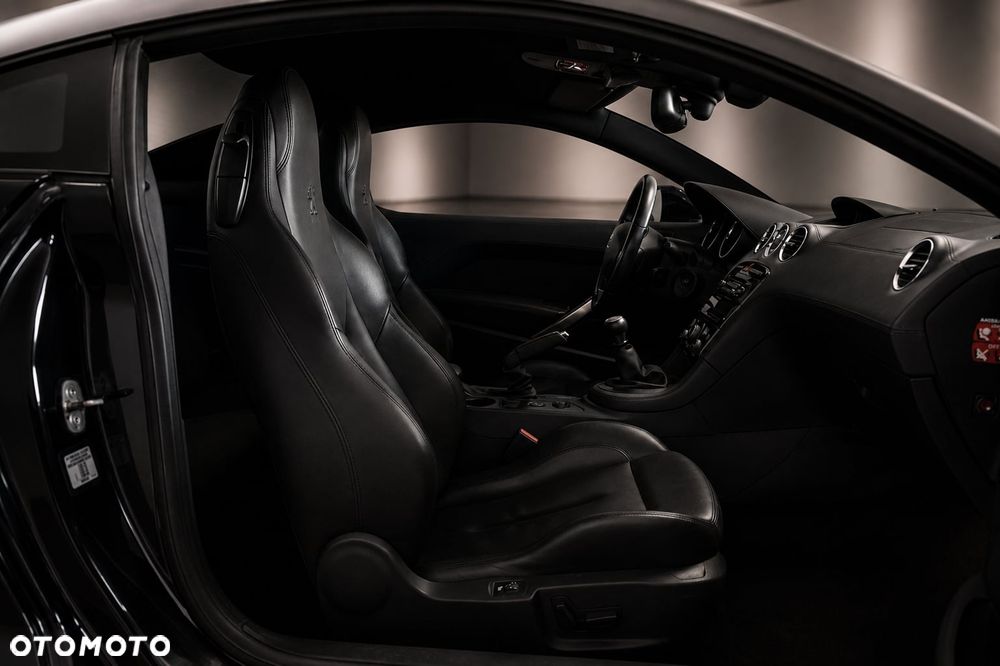 Peugeot RCZ 2.0 HDi - 17