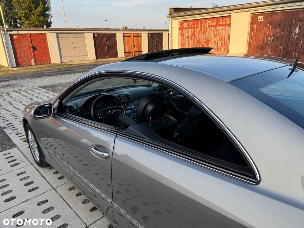 Mercedes-Benz CLK - 34
