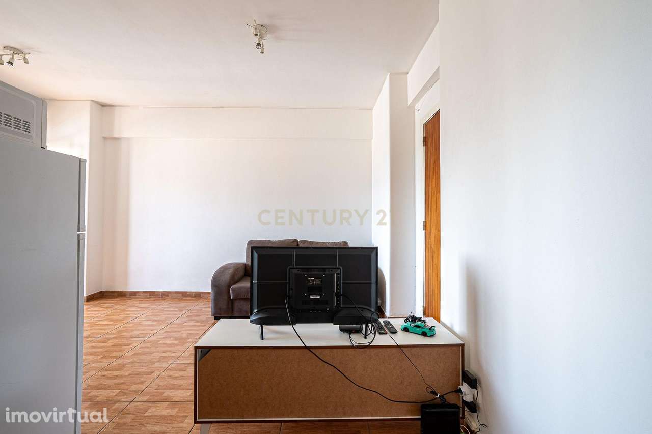 Apartamento T1 na Reboleira – 42m² | Excelente Localização - Grande imagem: 2/26