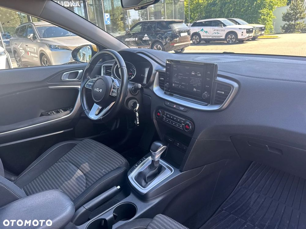 Kia XCeed 1.5 T-GDI Business Line DCT - 7