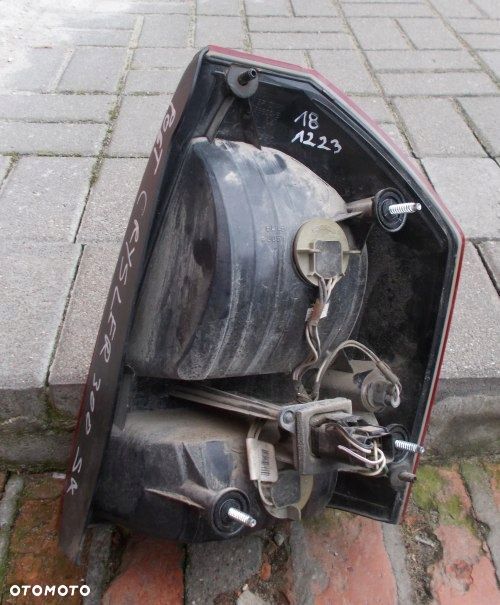 CHRYSLER 300C SEDAN LEWA TYLNA LAMPA ORYGINAŁ - 3