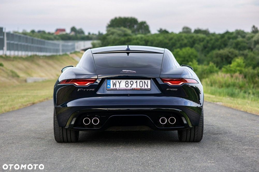 Jaguar F-Type - 18
