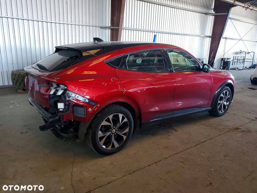 Ford Mustang Mach-E AWD PREMIUM - 4