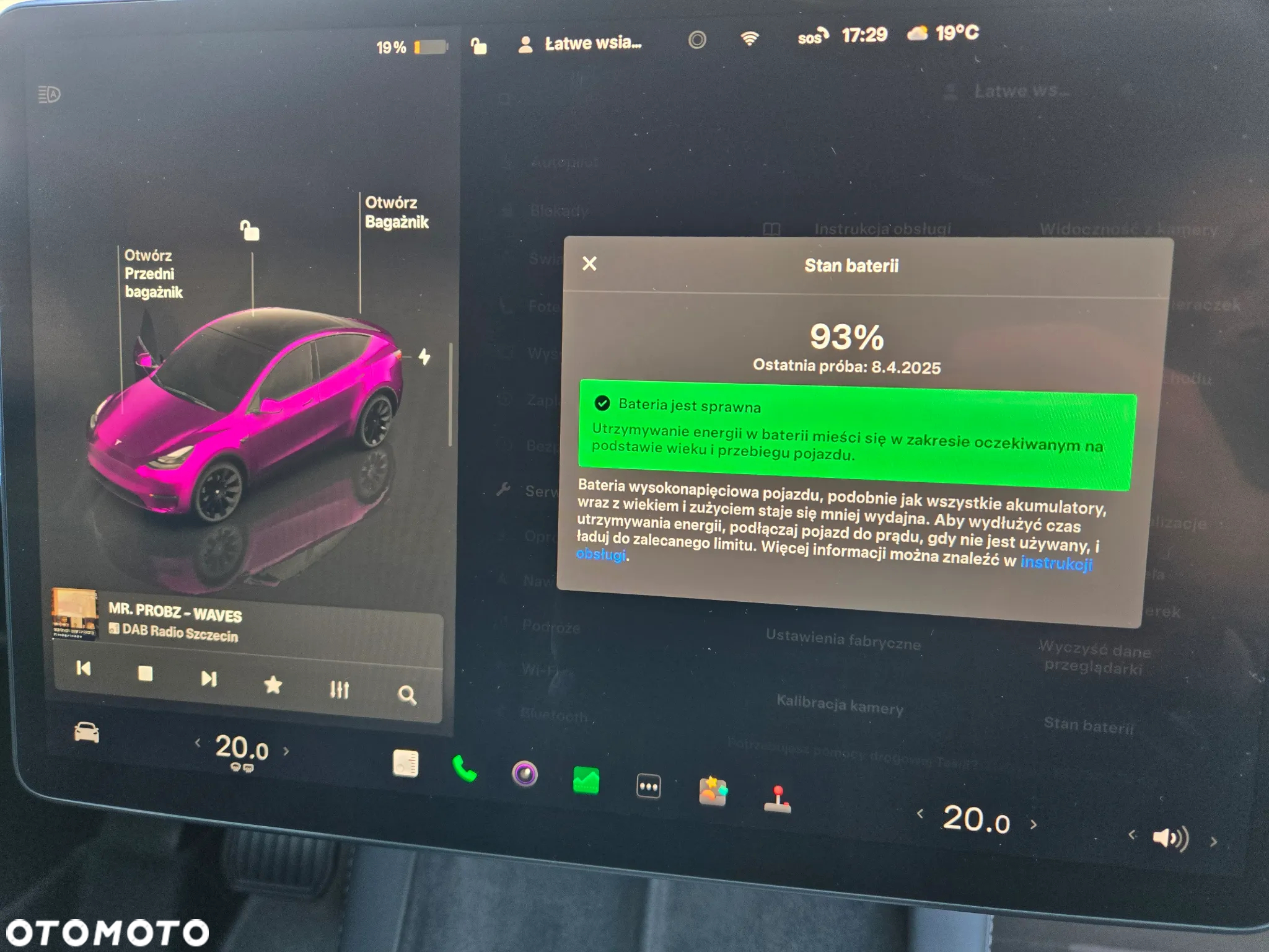 Tesla Y Long Range AWD - 11