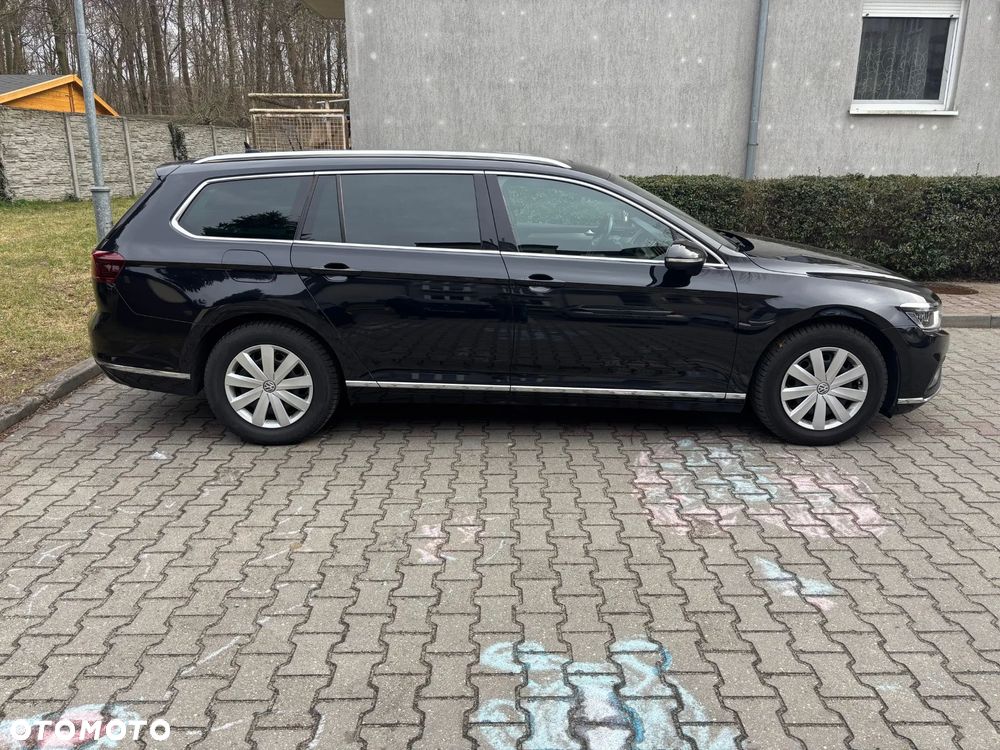 Volkswagen Passat 2.0 TDI SCR DSG Elegance - 6