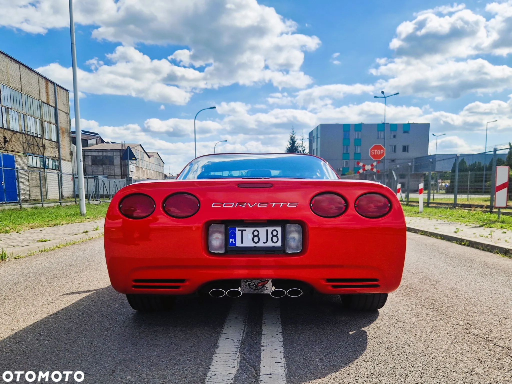 Chevrolet Corvette - 7