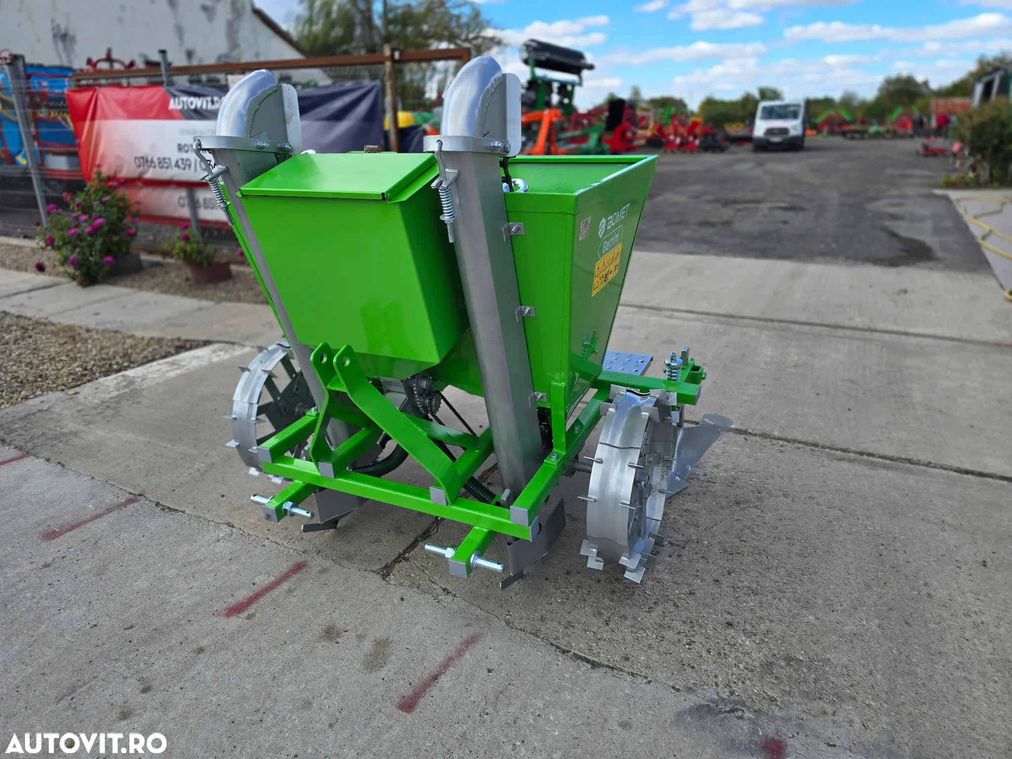 BOMET Plantator GEMINI cartof 2 Rind cu ingrasamint - 5