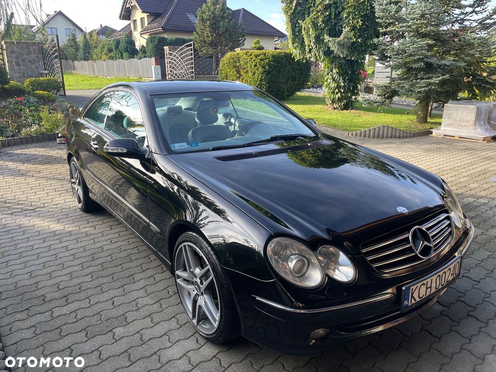 Mercedes-Benz CLK 270 CDI Avantgarde - 1