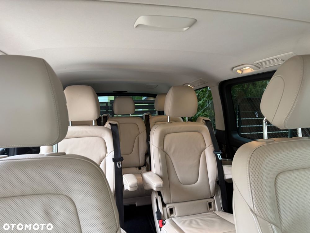 Mercedes-Benz Klasa V 300 d 4-Matic Avantgarde 9G-Tronic (d³ugi) - 15