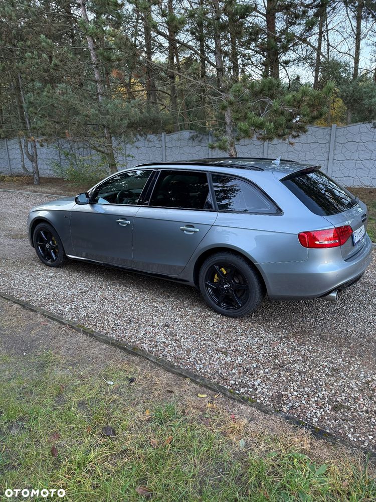 Audi A4 Avant - 11