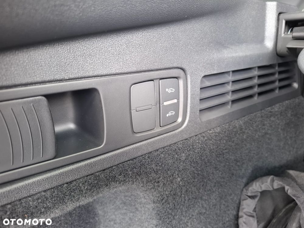 Audi Q5 Sportback e-Hybrid 270 kW Quattro S tronic - 16