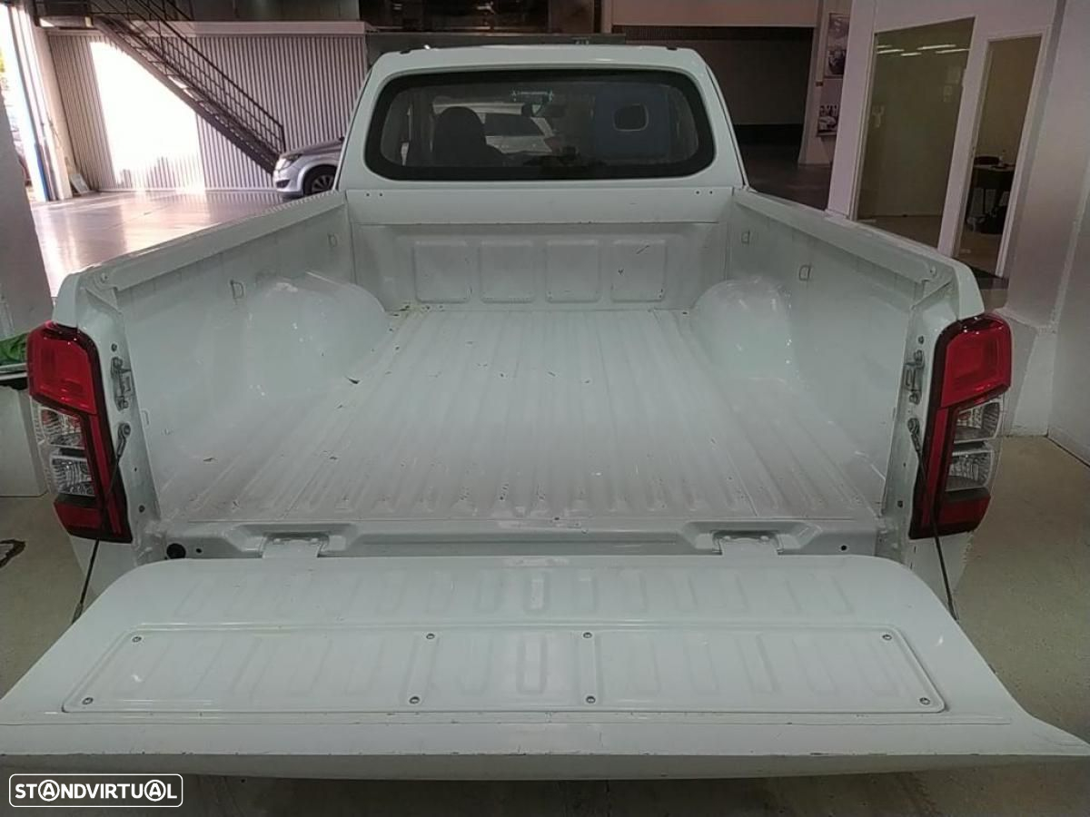 Mitsubishi L200 2.4 DI-D CLUB CAB INVITE 3L 4WD - 7
