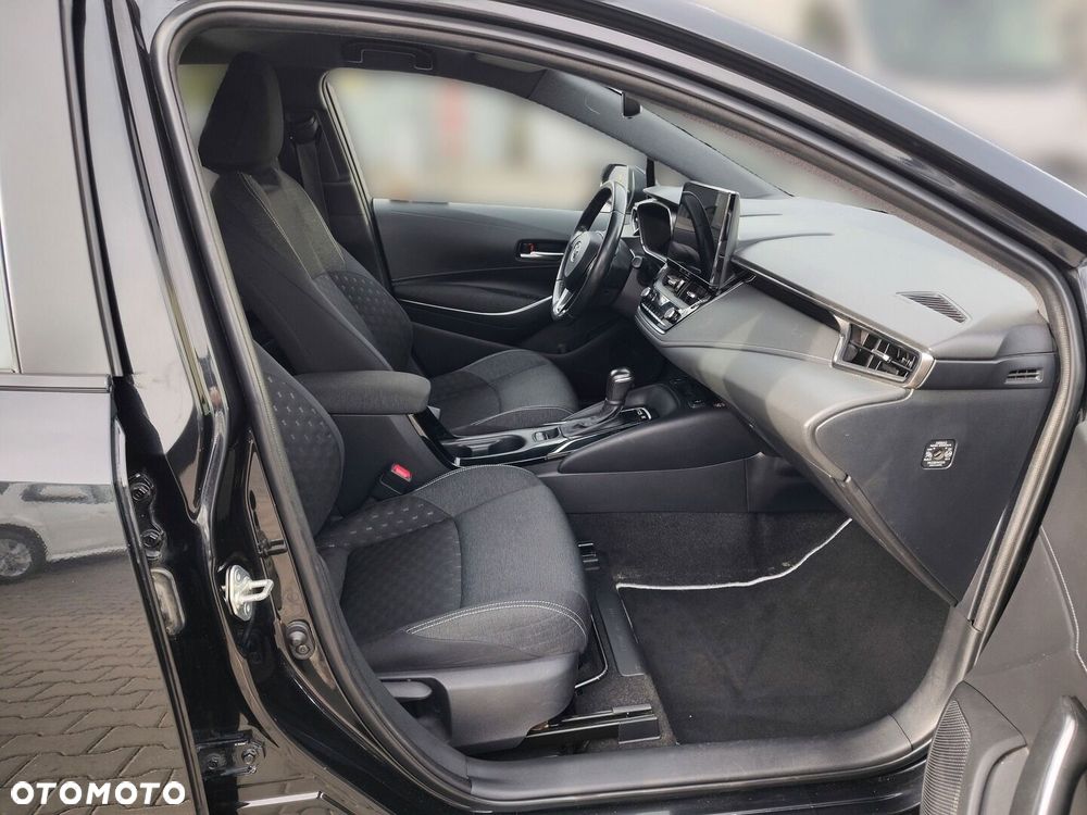 Toyota Corolla 1.8 Hybrid Comfort - 8