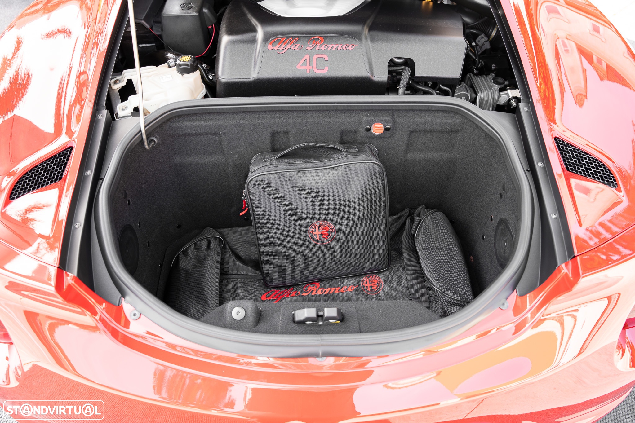 Alfa Romeo 4C Spider 1750 TBi - 37