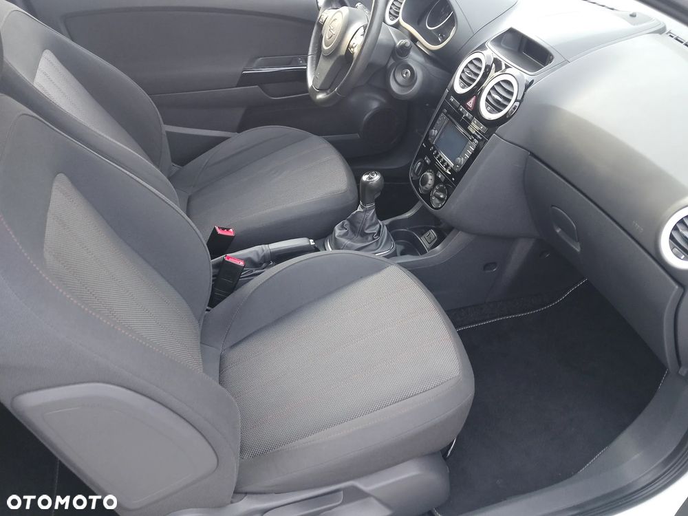 Opel Corsa 1.6 Turbo Color Race - 22