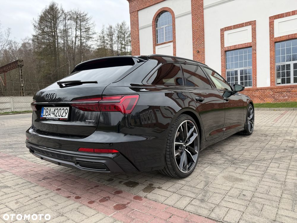 Audi A6 Avant 40 TDI quattro S tronic S line - 13