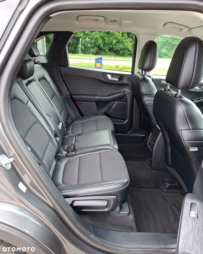 Ford Kuga 2.0 EcoBlue AWD Titanium - 11