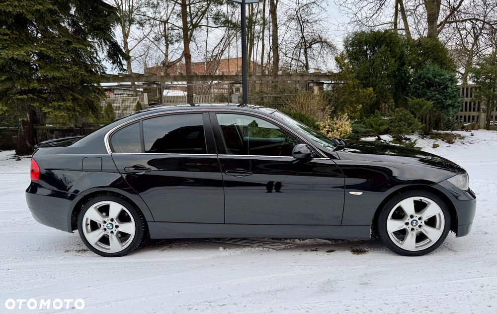BMW Seria 3 325i - 16