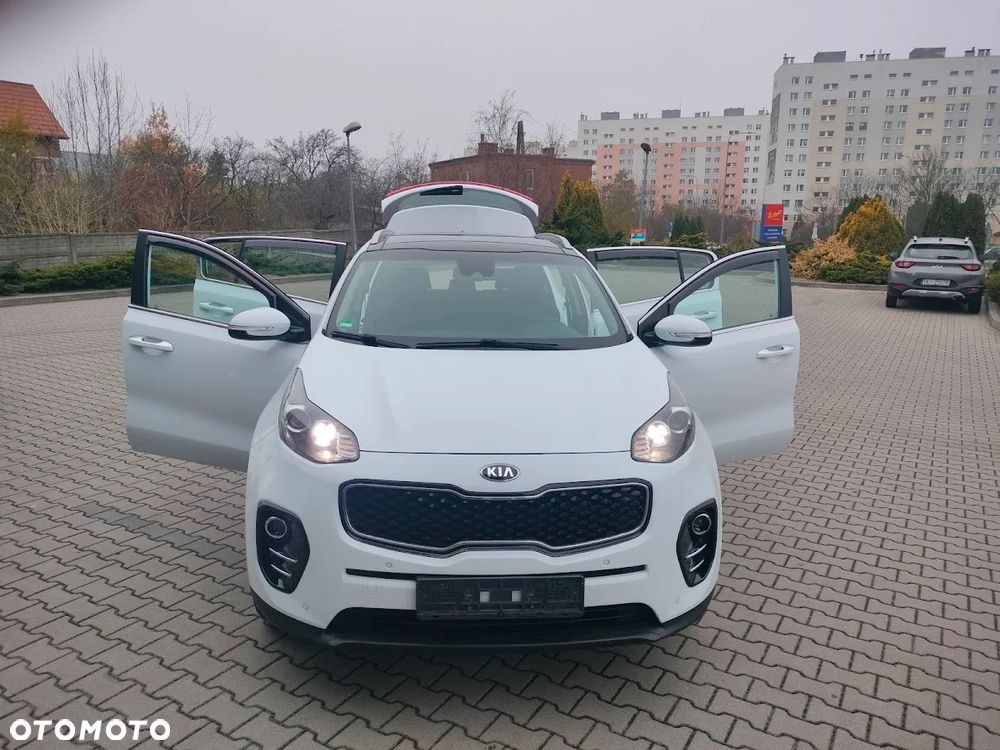 Kia Sportage 1.7 CRDI 2WD Dream-Team Edition - 9