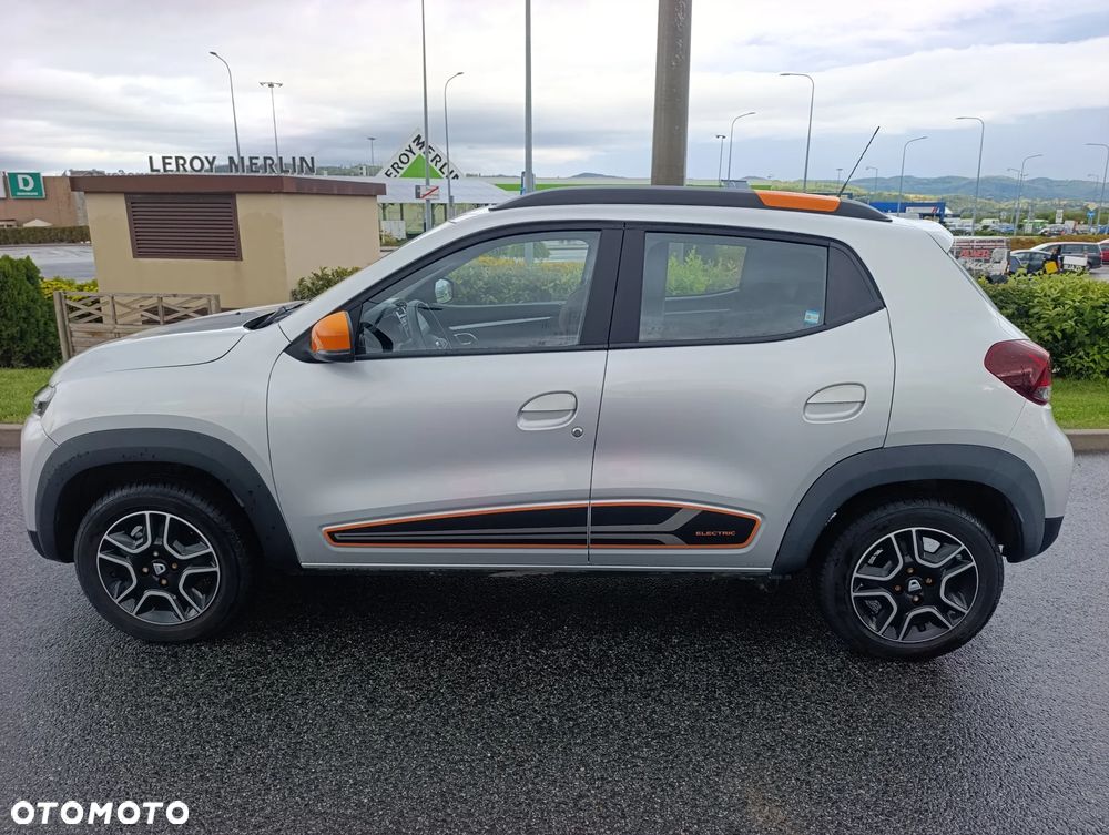 Dacia Spring - 8