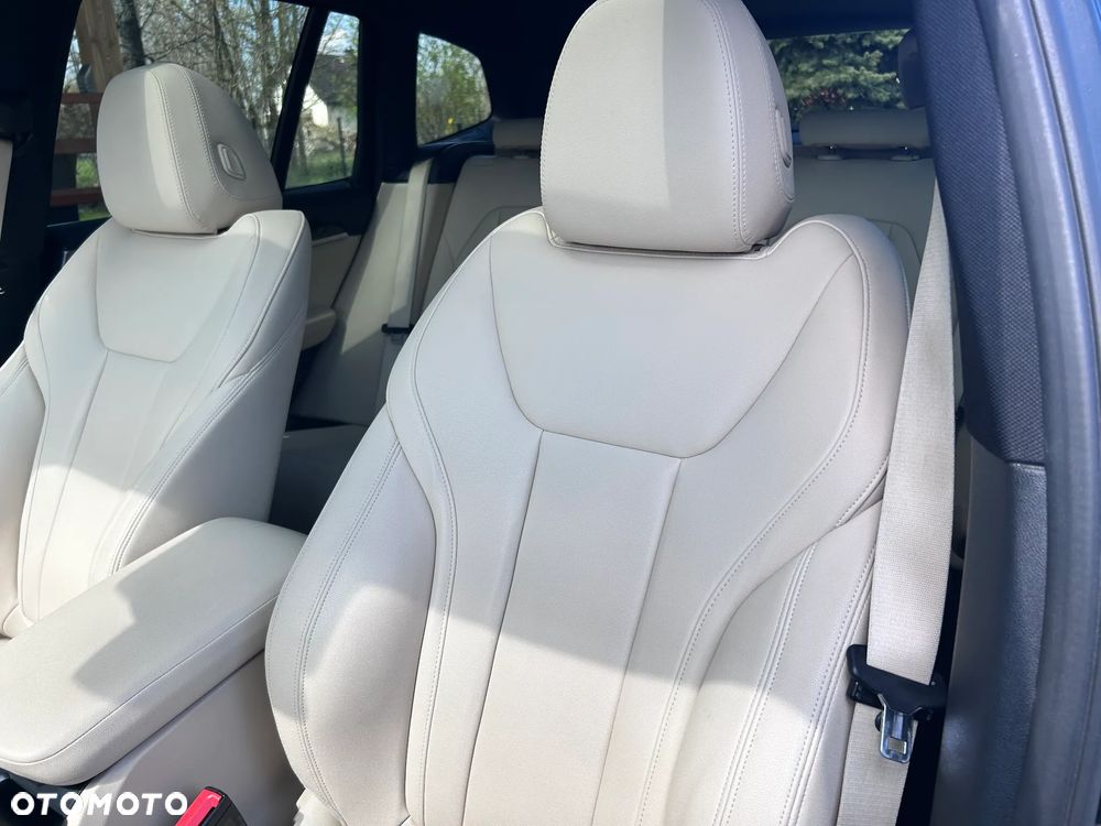 BMW X3 xDrive30i Luxury Line - 8