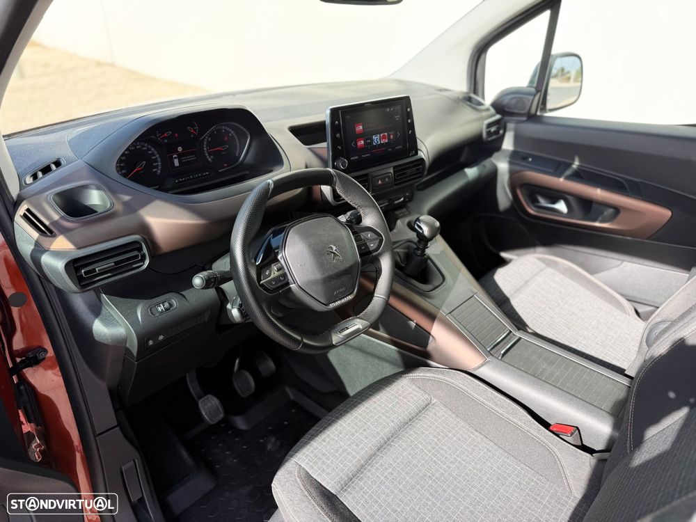 Peugeot Rifter 1.5 BlueHDi Longa GT Line - 23