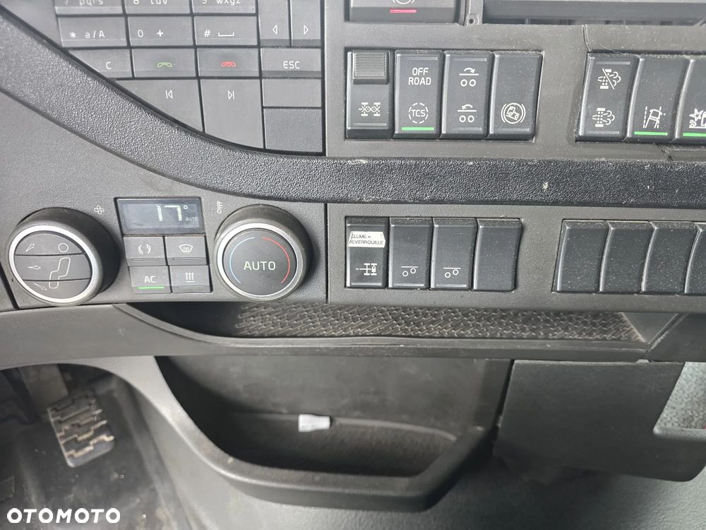 Volvo FH 540 6x4 - 12