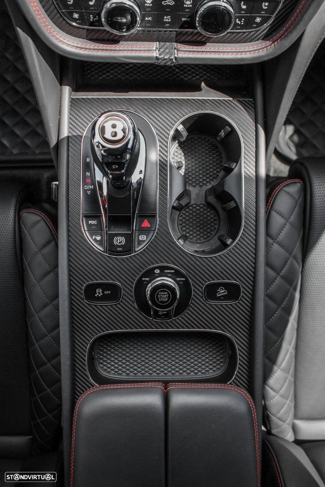 Bentley Bentayga V8 - 17