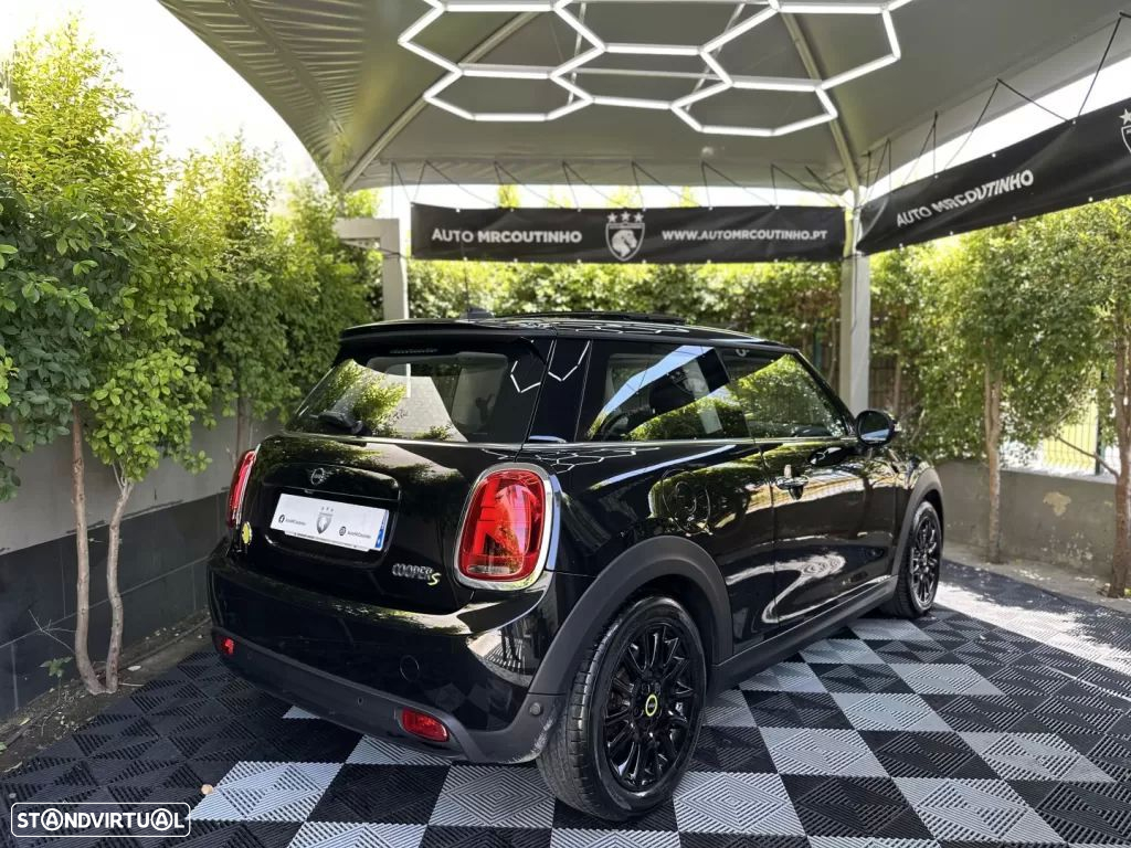 MINI 3 Portas Cooper SE Camden Edition - 6