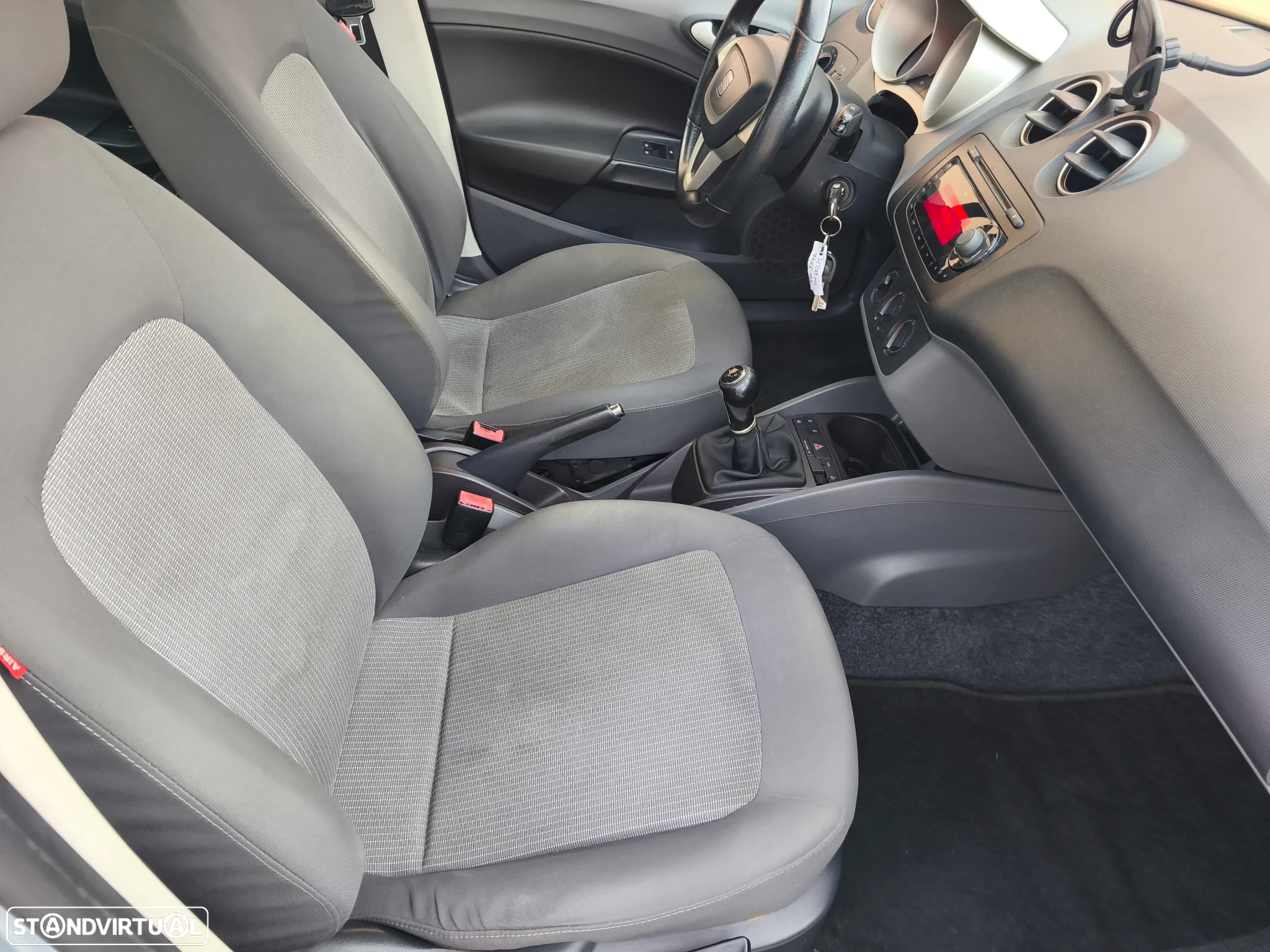 SEAT Ibiza ST 1.2 12V Reference - 17