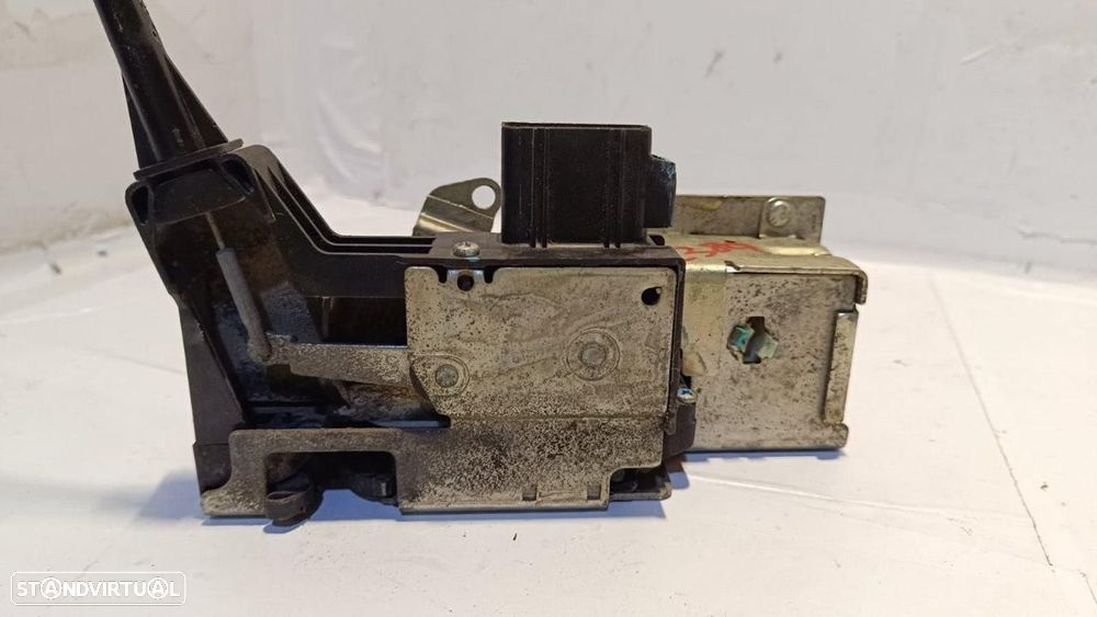 FECHADURA PORTA FRENTE ESQUERDA FORD TRANSIT CONNECT TC7 - 1