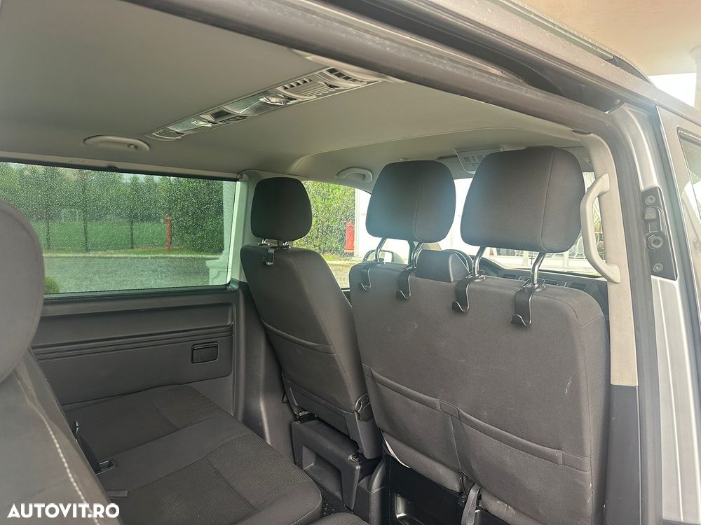 Volkswagen Caravelle LR Comfortline DSG 4M - 13