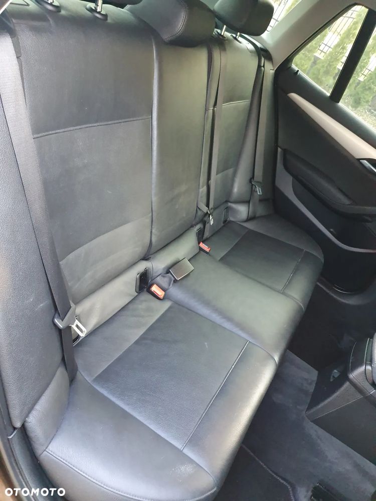 BMW X1 xDrive20d - 21